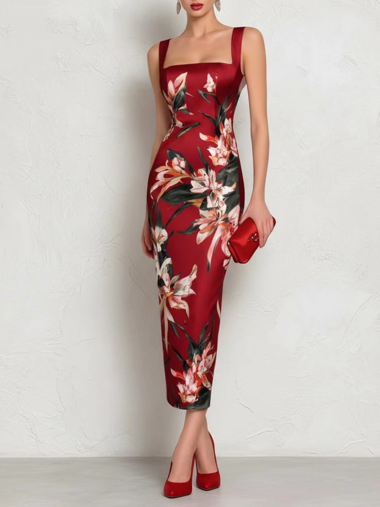 Strapless Sleeveless Sheath Dress With A Back Zipper