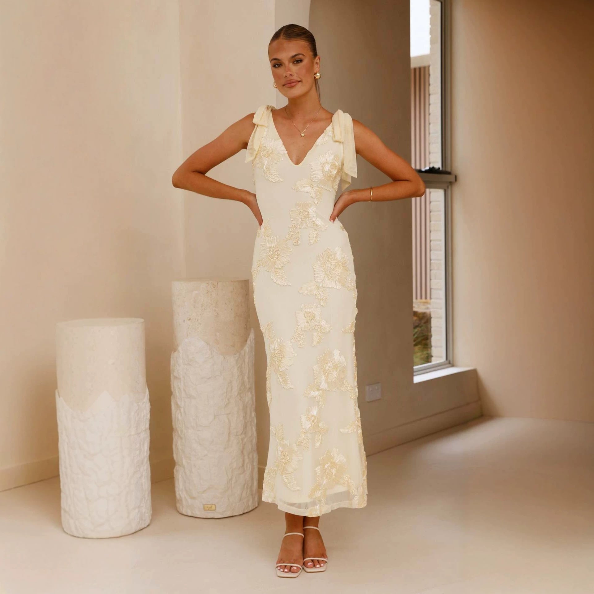 Long Dress With 3D Embroidery Backless Design And Cross-Tie Straps