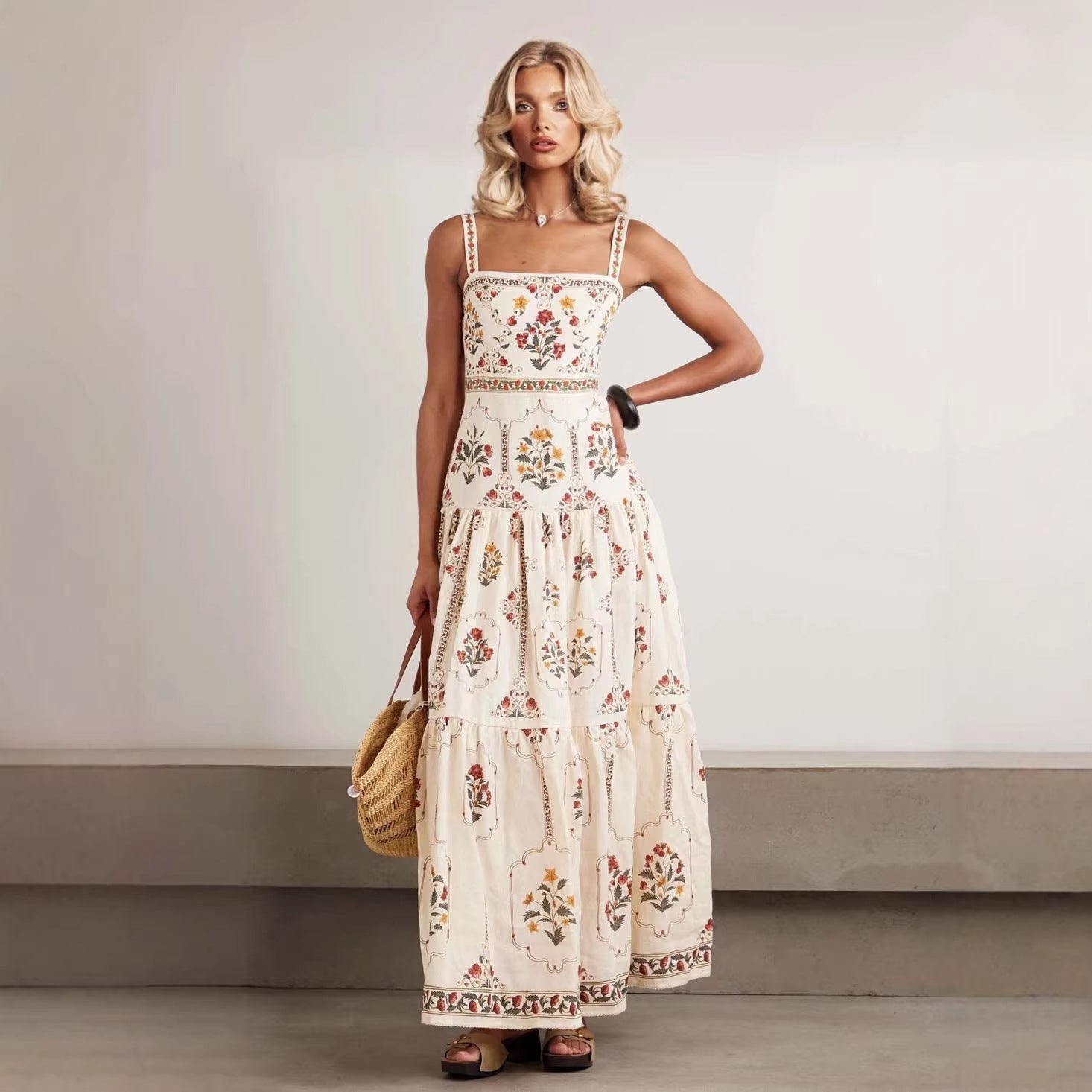 High-waisted Relaxed-fit Figure-flattering Vacation Dress