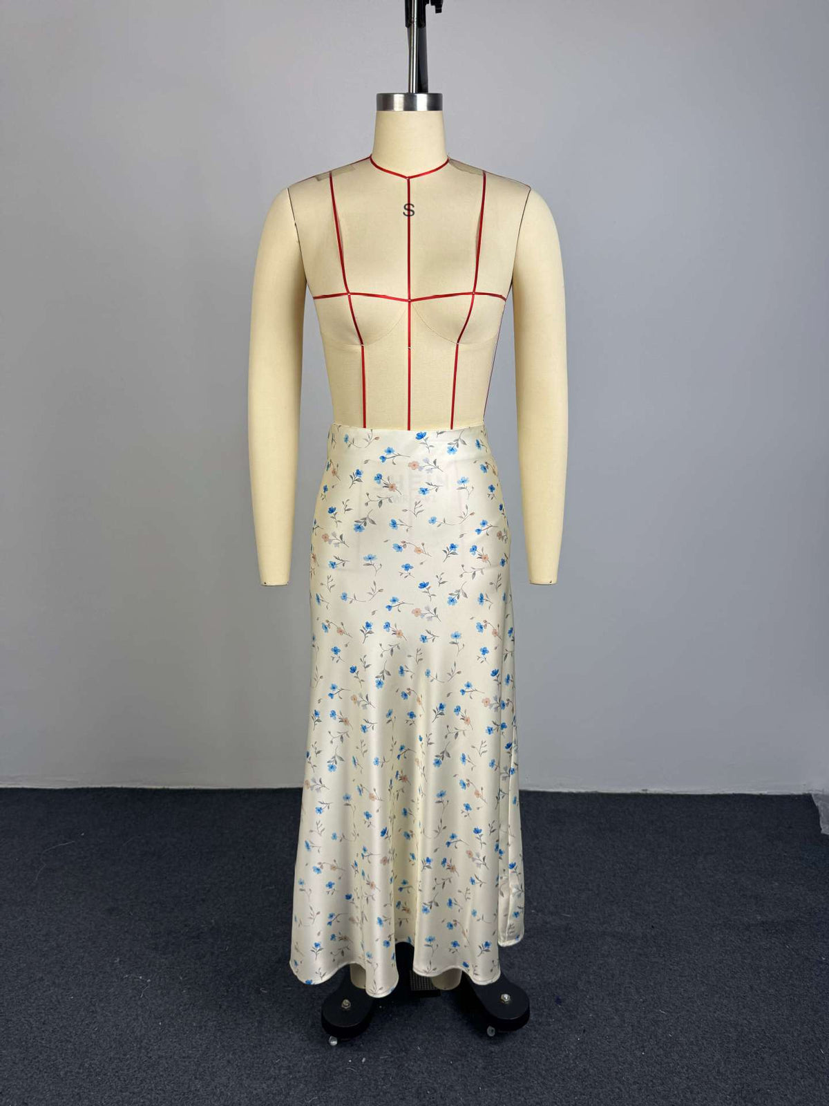 Base Ditsy Floral Print High Waist Satin Mermaid Midi Slip Skirt