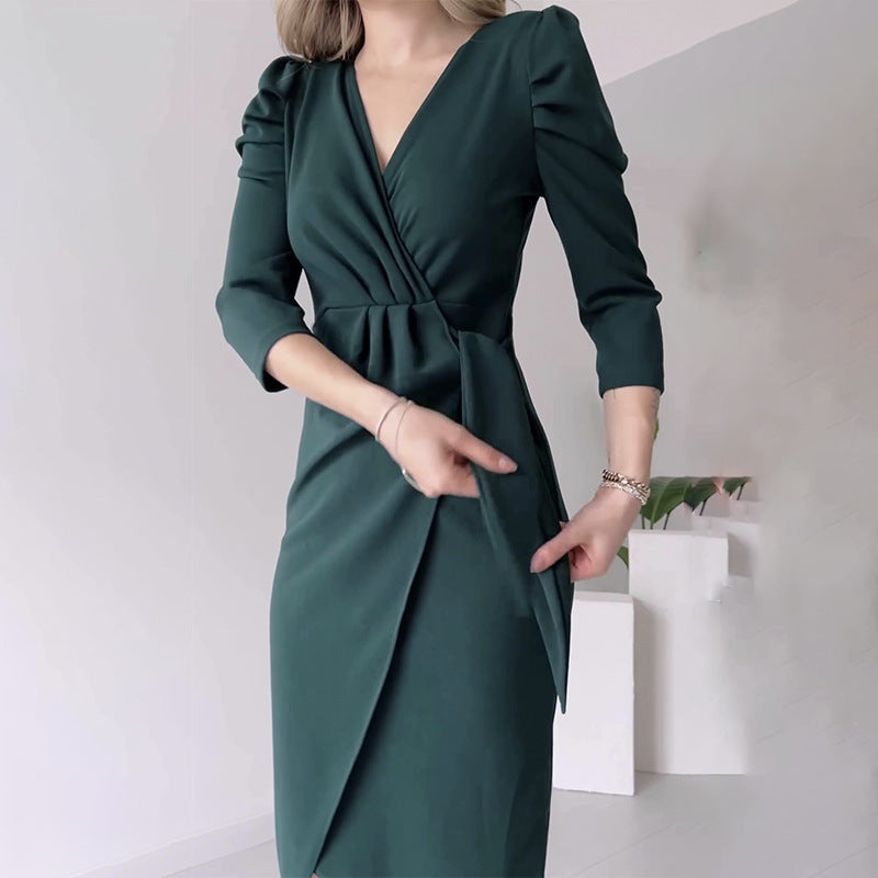 Figure-flattering Lotus-leaf Hem Midi Dress